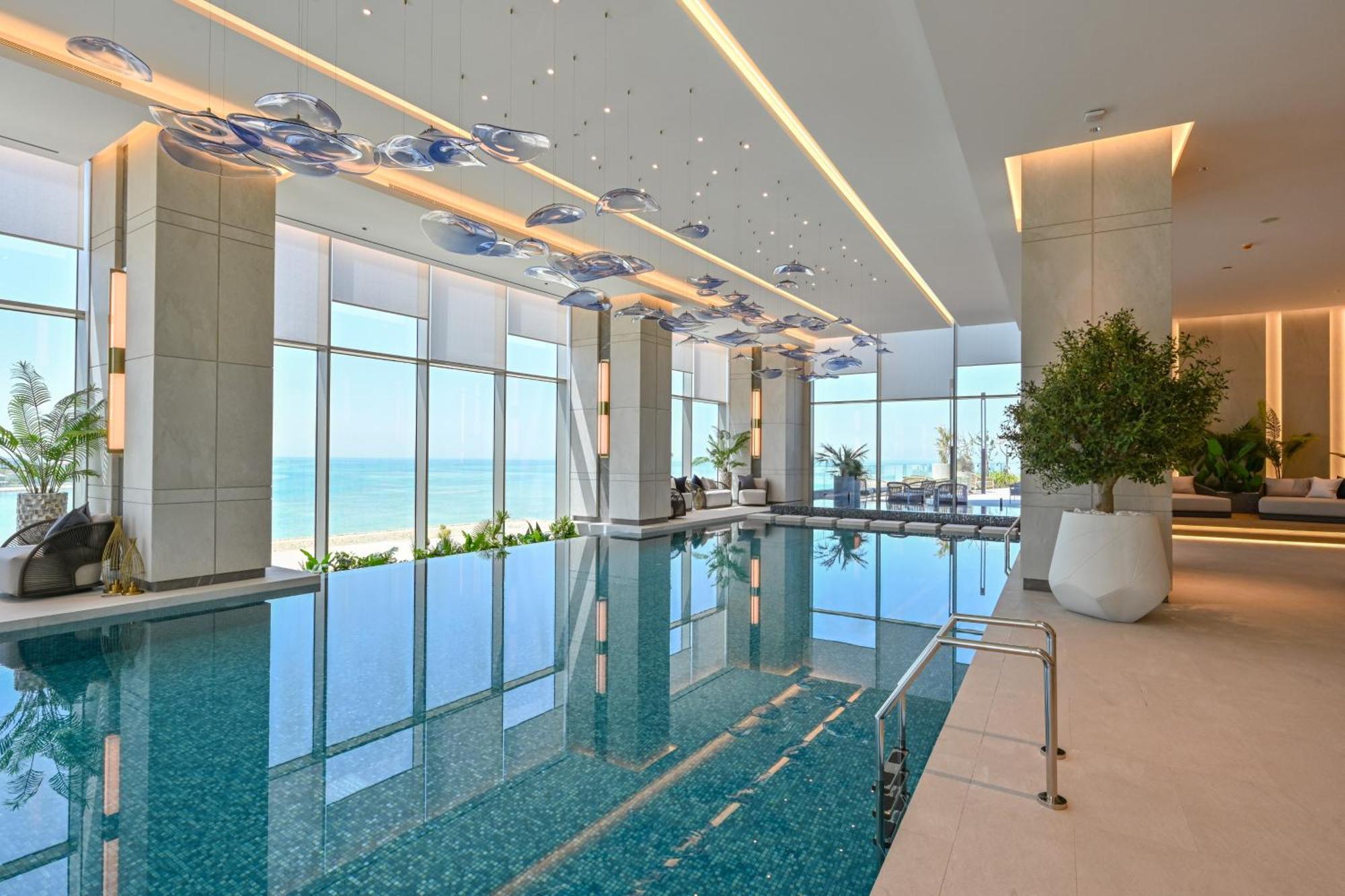 فندق Onyx Rotana المنامة المظهر الخارجي الصورة The swimming pool at the hotel