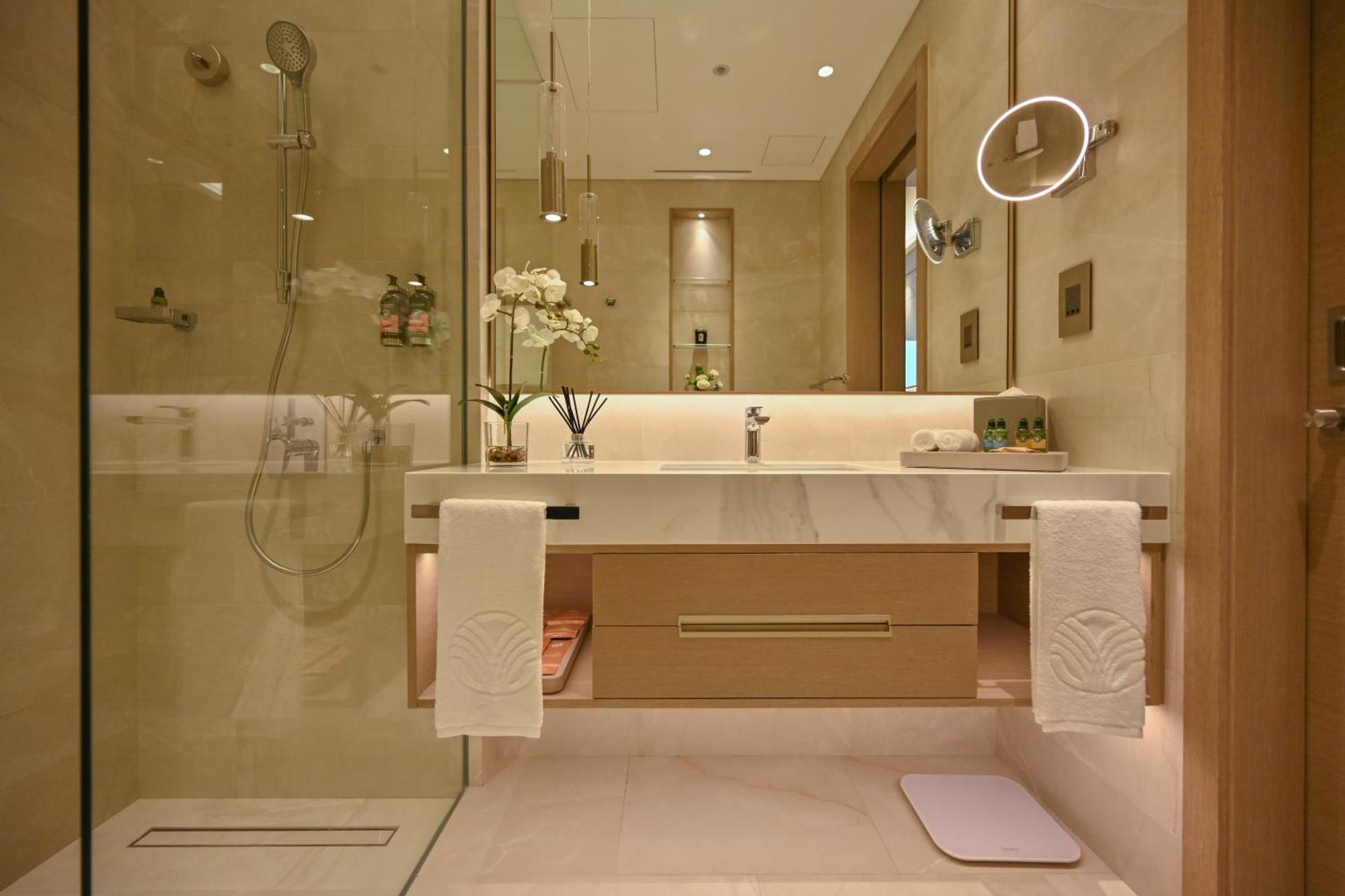 فندق Onyx Rotana المنامة المظهر الخارجي الصورة Bathroom