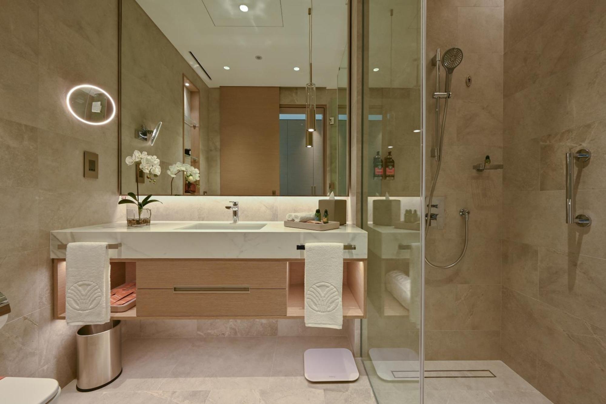 فندق Onyx Rotana المنامة المظهر الخارجي الصورة Bathroom